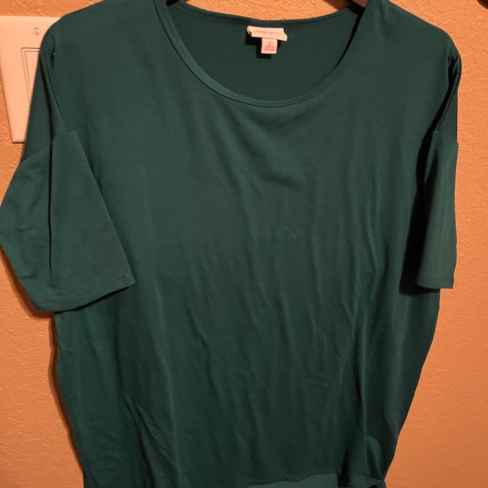*ALL LULAROE BOGO 50% OFF* Irma Tunic Small